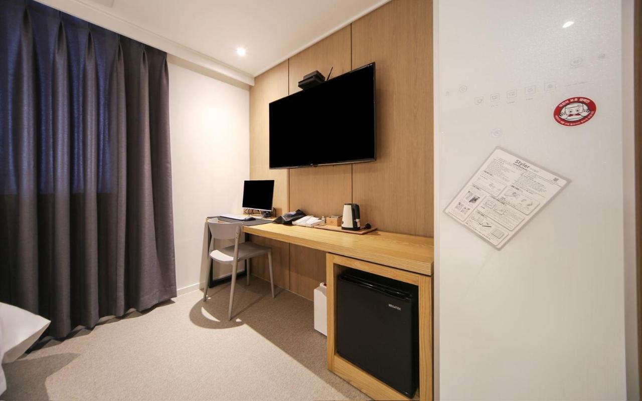 Hotel Lazy Heaven Чангуон Екстериор снимка